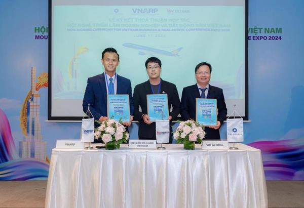Lễ ký kết hợp tác toàn diện thúc đẩy kinh doanh và đầu tư bất động sản giữa Keller Williams Việt Nam, Vnarp và VBI Global